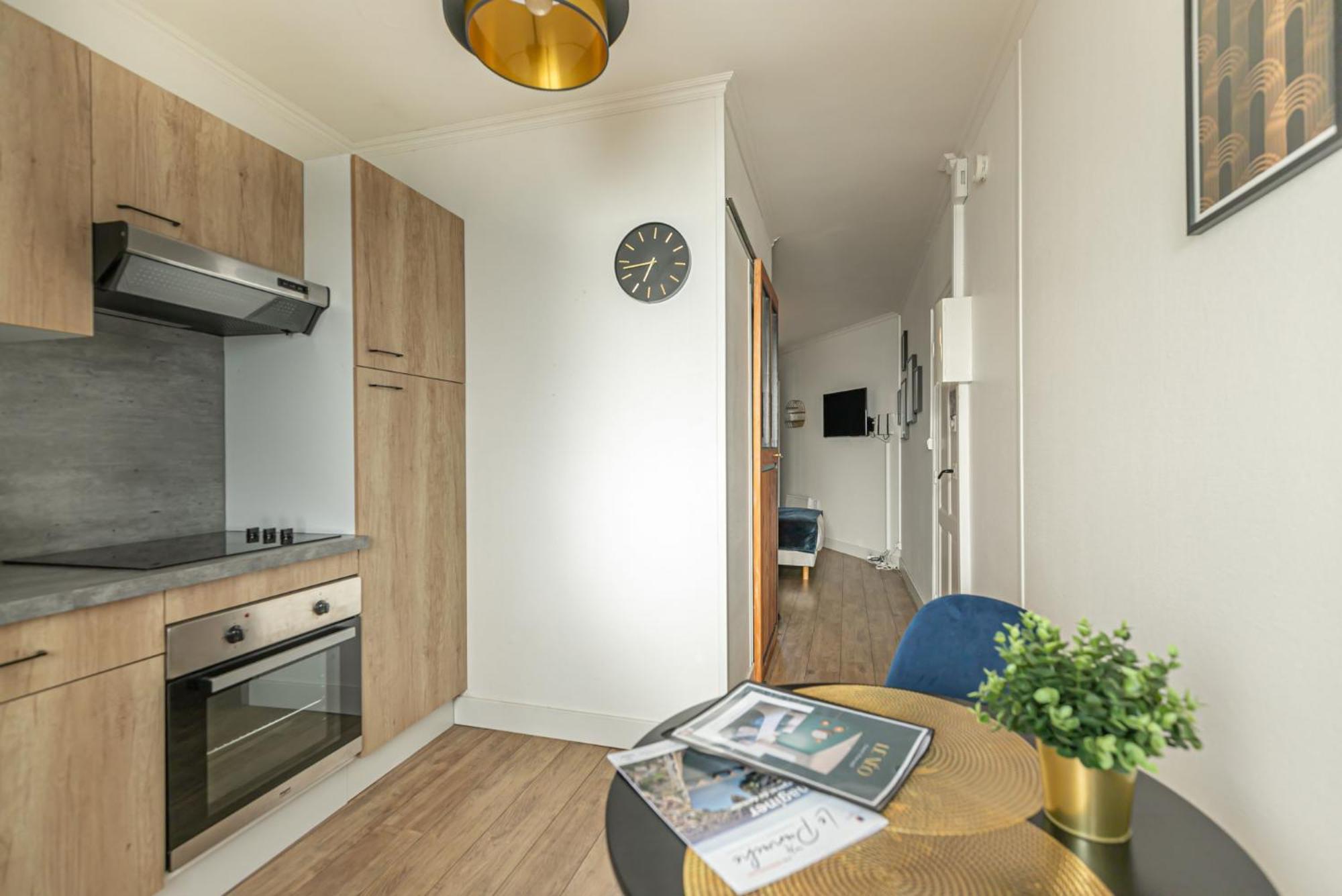 Le Neo - Studio Chic Avec Sa Cour Privative Et Fibre Бержерак Экстерьер фото